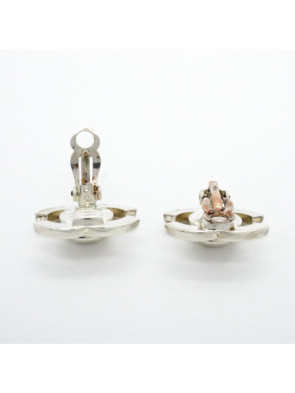 Chanel Earrings Vintage CC Logo Turnlock Metal Silver - Picture 3 of 7
